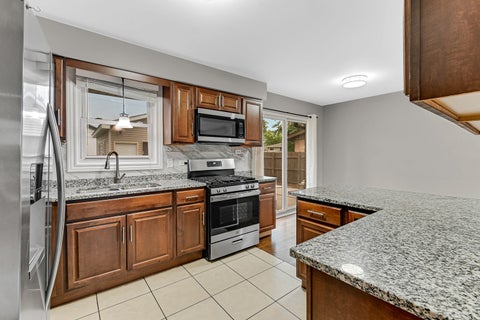 Tiny photo for 4340 Mann Street, Oak Forest, IL 60452 (MLS # 12750895)