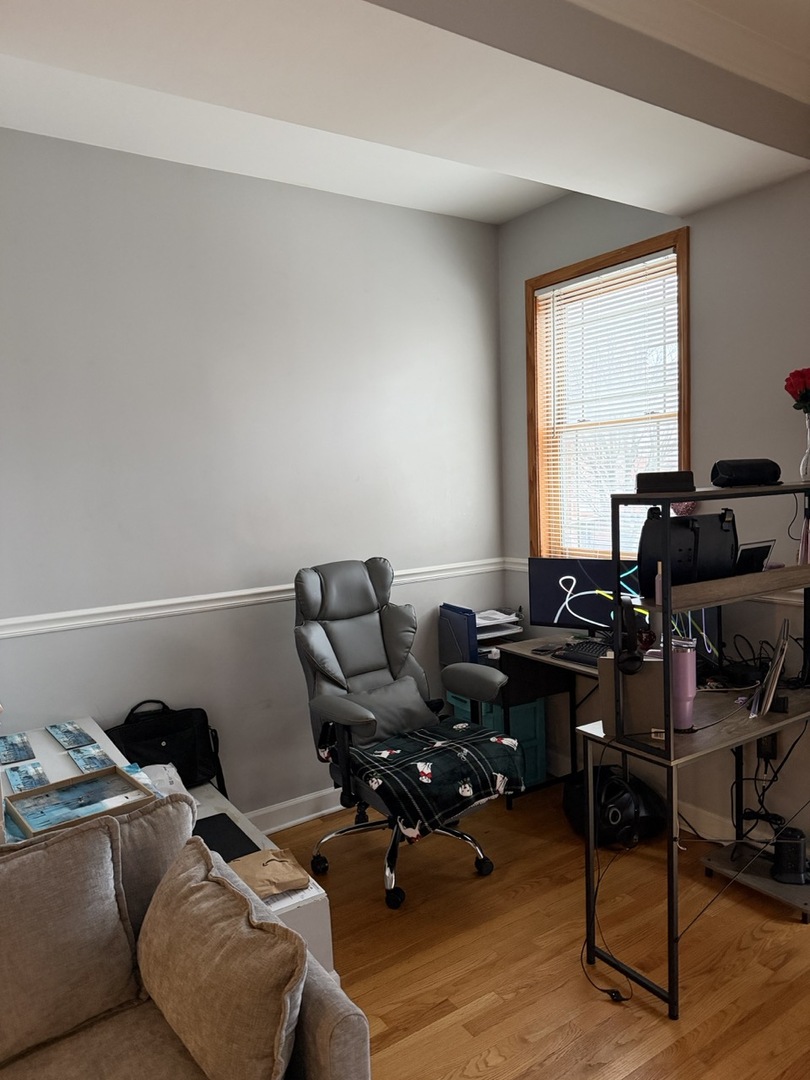 5137 S Wabash Avenue