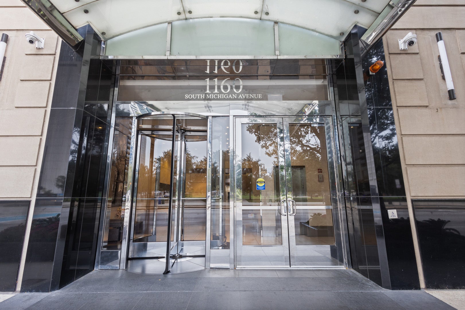 1160 S Michigan Avenue 3703