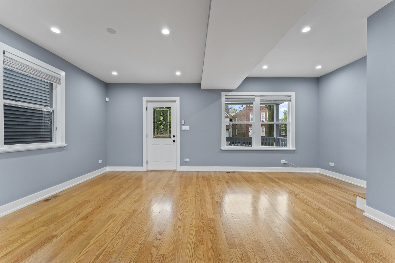 5052 W Huron Street