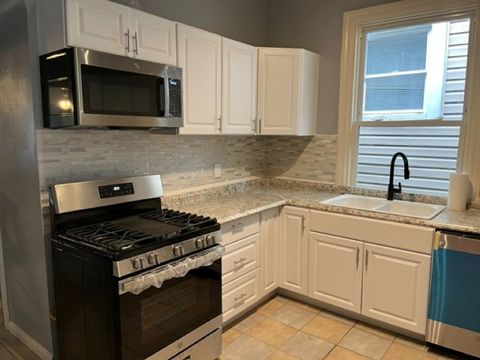 Tiny photo for 7927 S BURNHAM Avenue, Chicago, IL 60617 (MLS # 12408181)