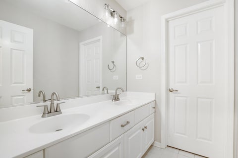 Tiny photo for 3543 Fairmont Avenue, Naperville, IL 60564 (MLS # 12765226)
