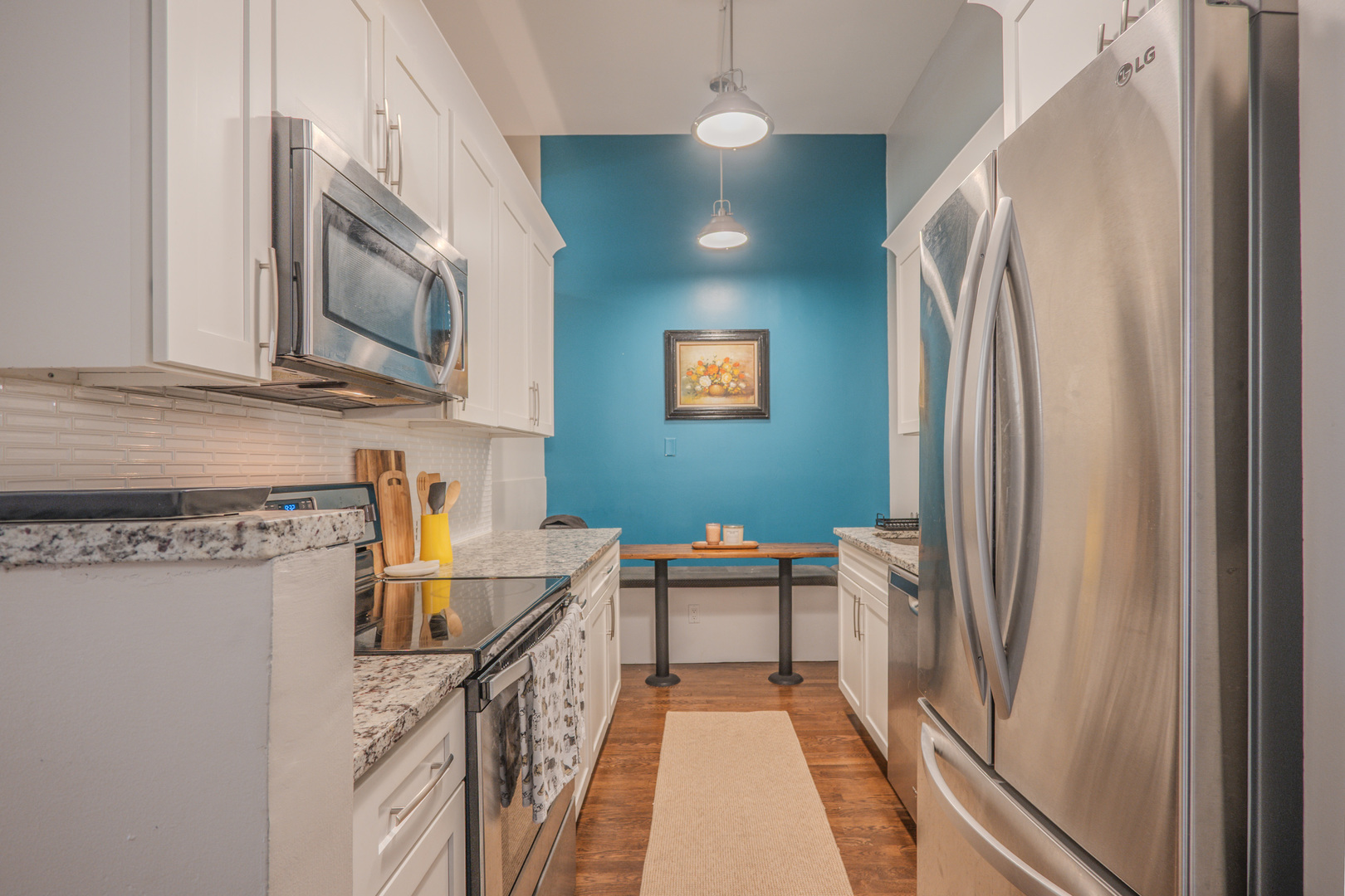 2343 N Greenview Avenue 110