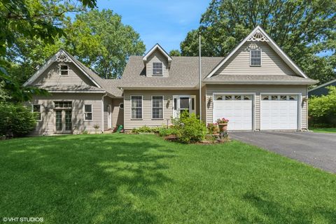 Photo of 36497 N Hawthorne Lane, Ingleside, IL 60041 (MLS # 12471945) Photo of 36497 N Hawthorne Lane, Ingleside, IL 60041 (MLS # 12471945)
