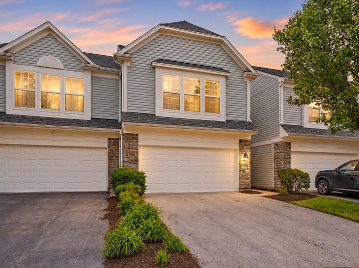 Photo 1 of 19 — 608 Hawley Drive, Oswego, IL 60543