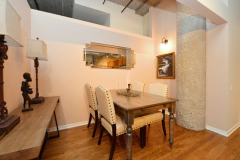 Tiny photo for 900 N KINGSBURY Street #777, Chicago, IL 60610 (MLS # 12467163)