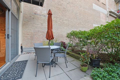 Tiny photo for 900 N KINGSBURY Street #777, Chicago, IL 60610 (MLS # 12467163)