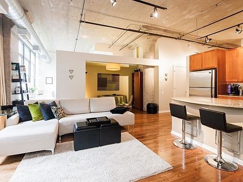 Tiny photo for 900 N KINGSBURY Street #777, Chicago, IL 60610 (MLS # 12467163)