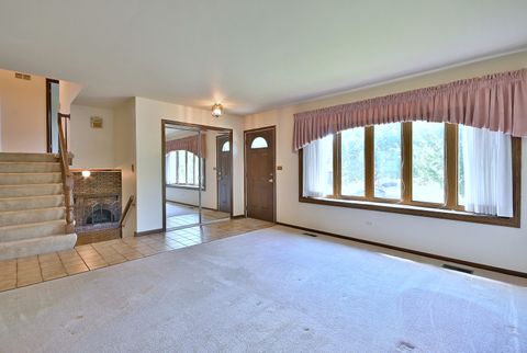 Tiny photo for 722 Merlin Drive, Schaumburg, IL 60193 (MLS # 12486537)