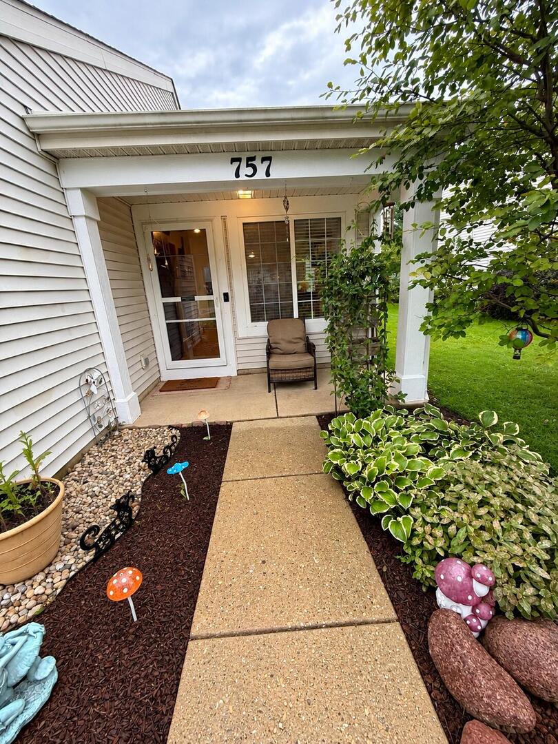 757 S Aldridge Lane