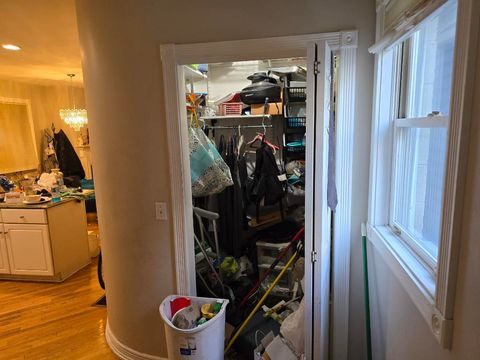 Tiny photo for 1531 W Oakdale Avenue #1, Chicago, IL 60657 (MLS # 12452257)