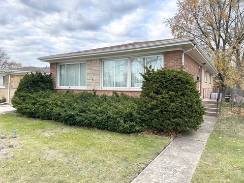 Tiny photo for 5844 Warren Street, Morton Grove, IL 60053 (MLS # 12523298)