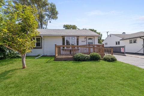 Photo of 4221 Southwest Highway, Hometown, IL 60456 (MLS # 12755031)