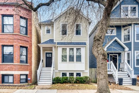 Photo of 3324 N Albany Avenue, Chicago, IL 60618 (MLS # 12577593)