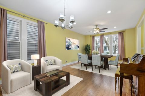 Tiny photo for 3324 N Albany Avenue, Chicago, IL 60618 (MLS # 12577593)