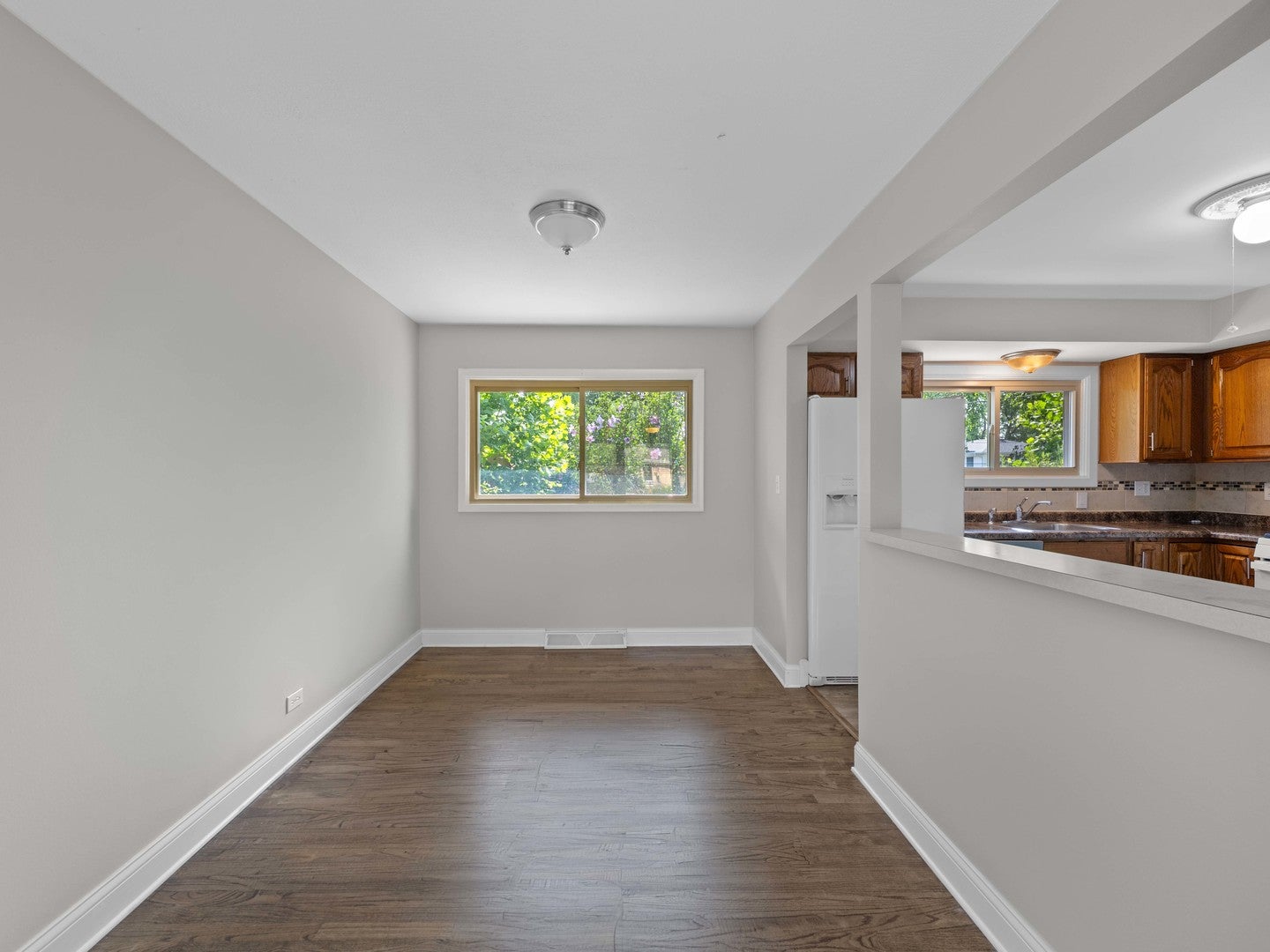 415 Tennyson Road