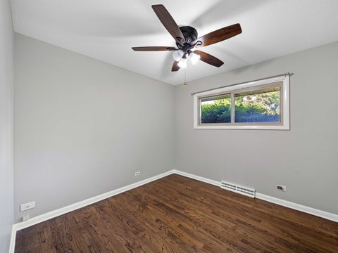 Tiny photo for 415 Tennyson Road, Bartlett, IL 60103 (MLS # 12722290)