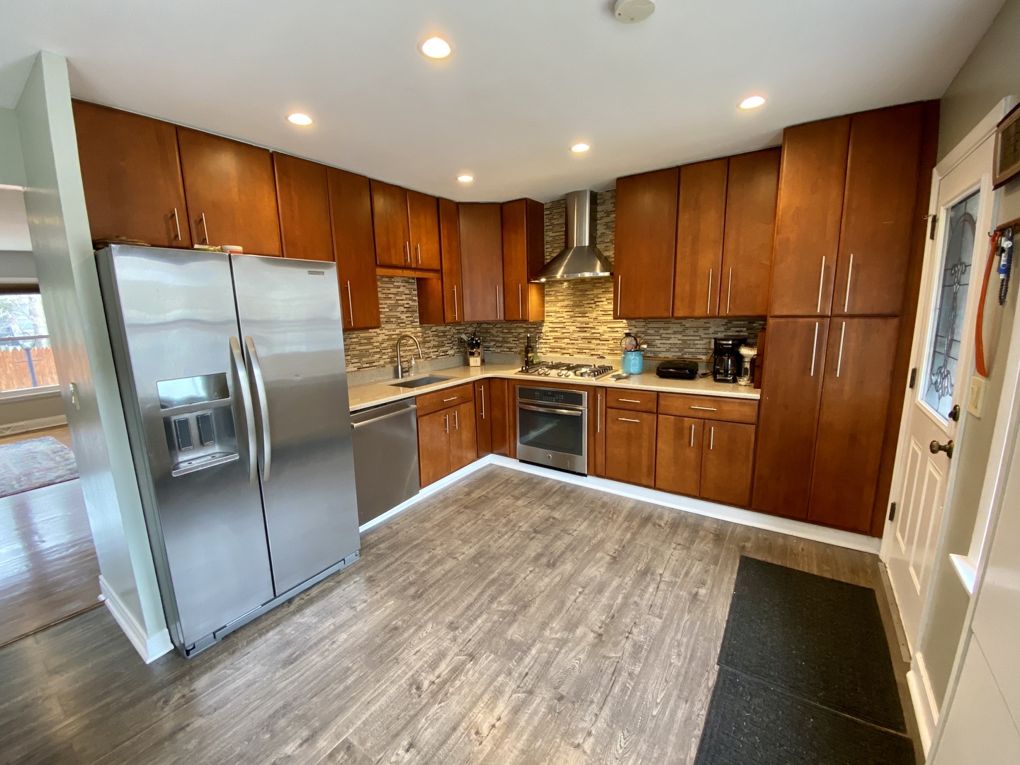 5526 W Windsor Avenue G