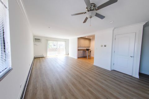 Tiny photo for 5 Echo Court #12, Vernon Hills, IL 60061 (MLS # 12516142)