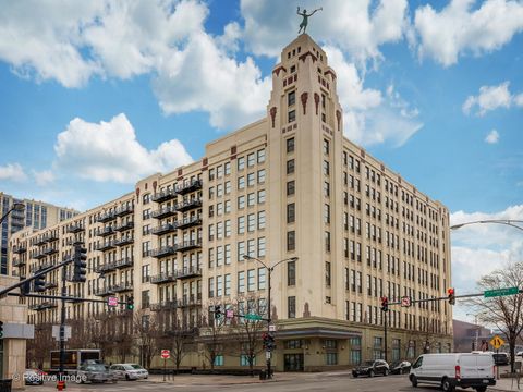 758 N LARRABEE Street 629 Chicago IL 60654