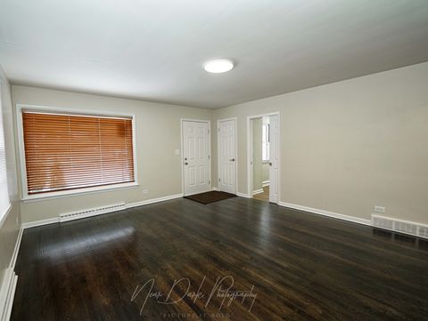 Tiny photo for 37684 N Sheridan Road, Beach Park, IL 60087 (MLS # 12536568)