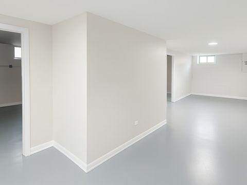 Tiny photo for 37684 N Sheridan Road, Beach Park, IL 60087 (MLS # 12536568)