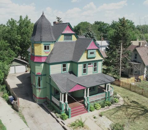 Tiny photo for 331 GRISWOLD Street, Elgin, IL 60123 (MLS # 12407164)
