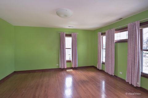 Tiny photo for 331 GRISWOLD Street, Elgin, IL 60123 (MLS # 12407164)
