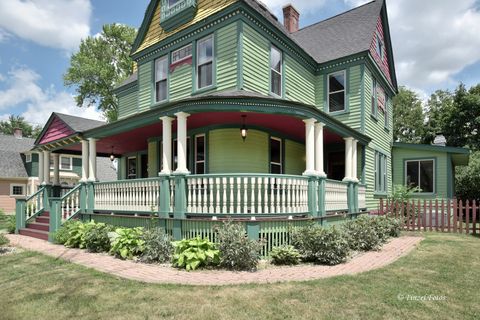 Tiny photo for 331 GRISWOLD Street, Elgin, IL 60123 (MLS # 12407164)