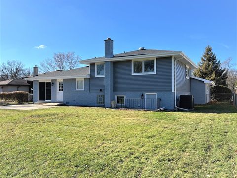 Tiny photo for 525 S Cherry Street, Itasca, IL 60143 (MLS # 12529596)