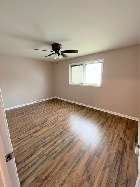 Tiny photo for 525 S Cherry Street, Itasca, IL 60143 (MLS # 12529596)