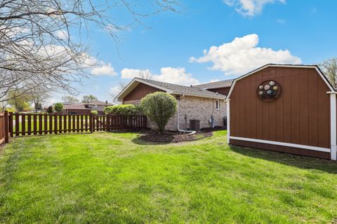 Tiny photo for 15622 S Trailside Drive, Homer Glen, IL 60491 (MLS # 12659031)