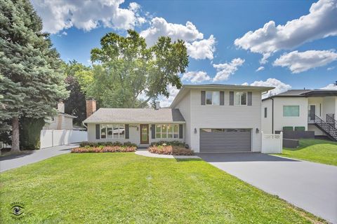 17W141 Monterey Avenue Oakbrook Terrace IL 60181