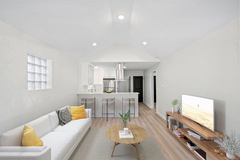 Tiny photo for 6444 28th Place, Berwyn, IL 60402 (MLS # 12513393)