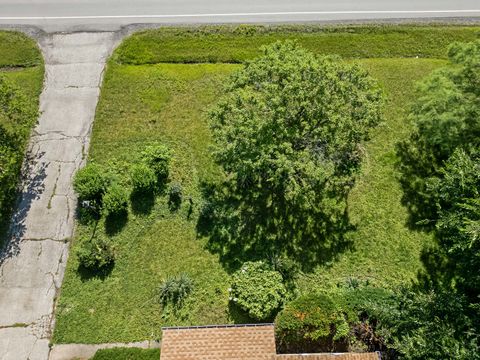 Tiny photo for 5736 Willow Springs Road, La Grange Highlands, IL 60525 (MLS # 12401911)