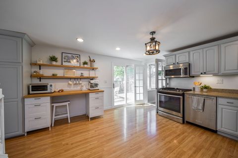 Tiny photo for 125 N JACKSON Street, Batavia, IL 60510 (MLS # 12493387)