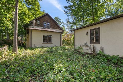 Tiny photo for 362 Newman Court, Lake Bluff, IL 60044 (MLS # 12477951)