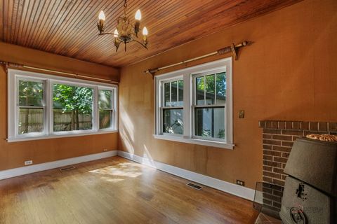 Tiny photo for 362 Newman Court, Lake Bluff, IL 60044 (MLS # 12477951)