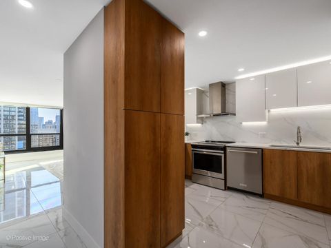 Tiny photo for 1030 N State Street #21J, Chicago, IL 60610 (MLS # 12516834)