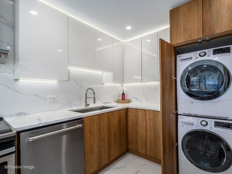 Tiny photo for 1030 N State Street #21J, Chicago, IL 60610 (MLS # 12516834)