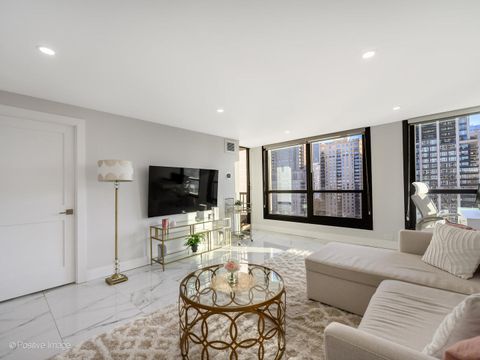 Tiny photo for 1030 N State Street #21J, Chicago, IL 60610 (MLS # 12516834)