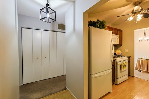Tiny photo for 840 Wellington Avenue #501, Elk Grove Village, IL 60007 (MLS # 12751619)