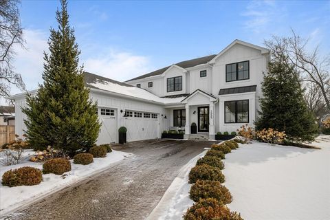 Photo of 1555 Samanthas Way, Deerfield, IL 60015 (MLS # 12562584)