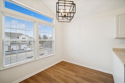 Tiny photo for 1153 Hawthorne Lane #1153, Elk Grove Village, IL 60007 (MLS # 12570289)