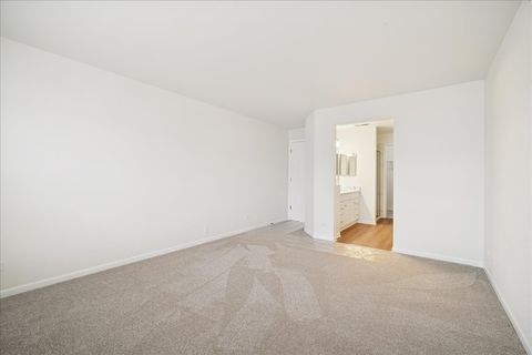 Tiny photo for 1153 Hawthorne Lane #1153, Elk Grove Village, IL 60007 (MLS # 12570289)