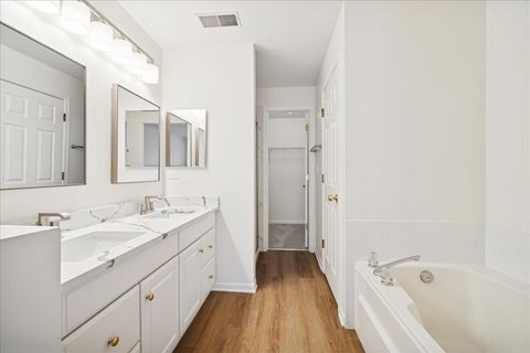 Tiny photo for 1153 Hawthorne Lane #1153, Elk Grove Village, IL 60007 (MLS # 12570289)