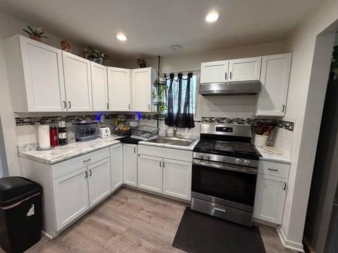 Tiny photo for 4115 Wesley Terrace, Schiller Park, IL 60176 (MLS # 12787036)