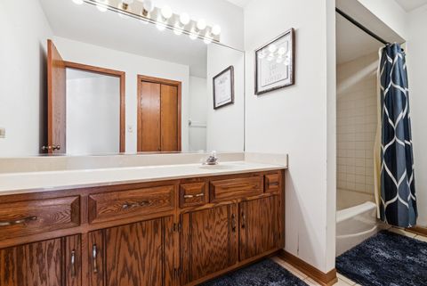 Tiny photo for 1429 Woodhollow Drive, Flossmoor, IL 60422 (MLS # 12562702)