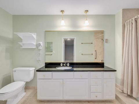 Tiny photo for 1401 Burr Oak Road #202B, Hinsdale, IL 60521 (MLS # 12485577)