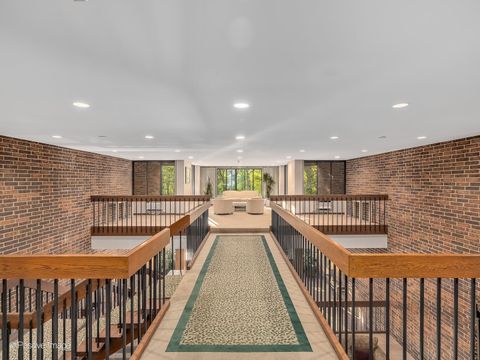Tiny photo for 1401 Burr Oak Road #202B, Hinsdale, IL 60521 (MLS # 12485577)